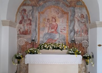 Altare (Fig. 2)